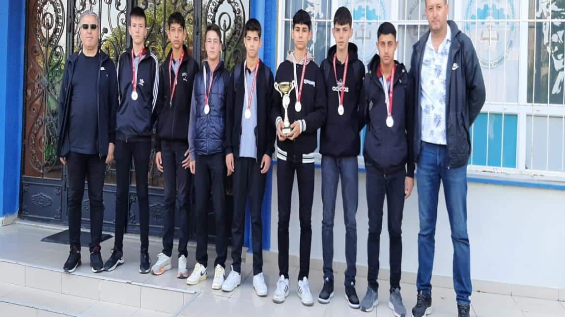 Erkek Futsal B Genç Takımı