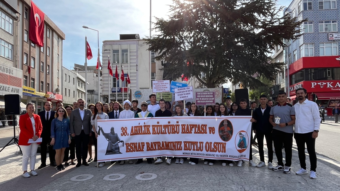 Ahilik Haftası İlçe Töreni Okulumuzun Ev Sahipliğinde Gerçekleşti